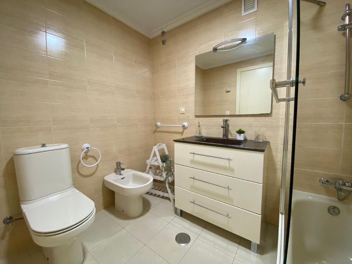 Piso Plaza Ravella Apartment Vilagarcia de Arousa Exterior photo